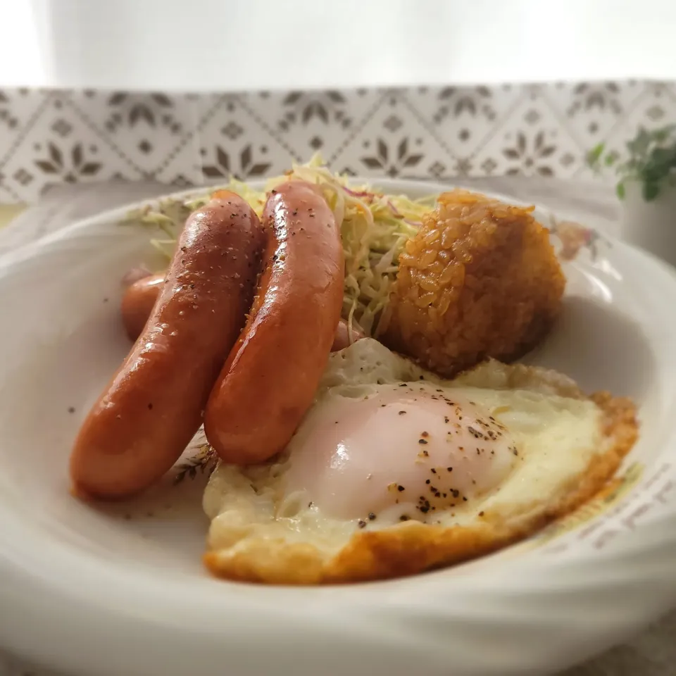 Snapdishの料理写真:日常

久々にスーパーで見かけたので購入|みるくここあさん