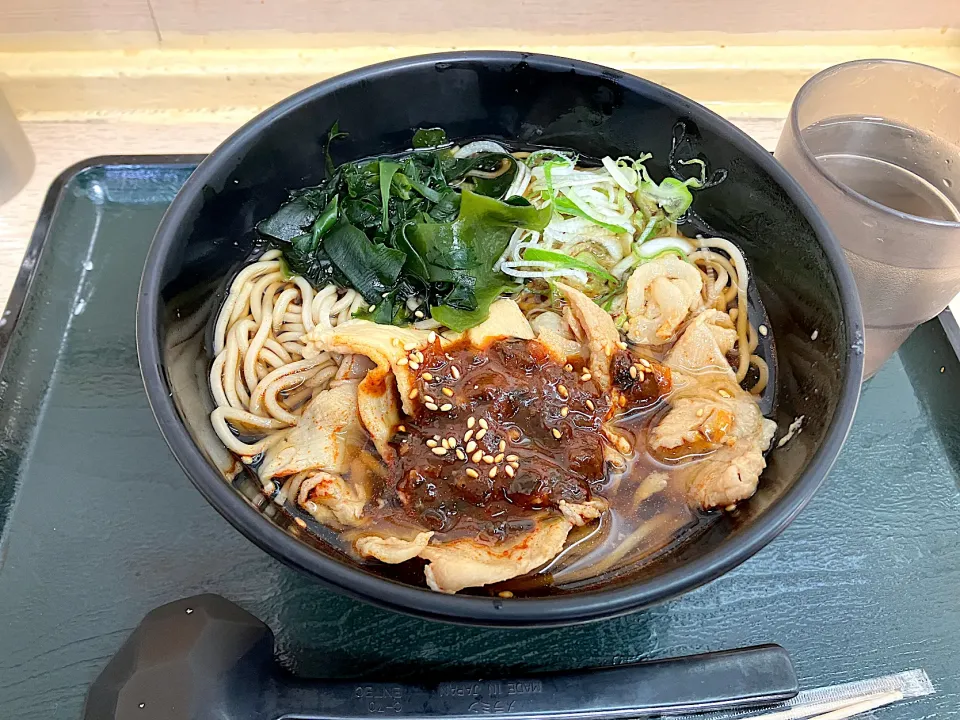 辛味肉そば〜ニラ辛醤仕立て〜|しのぶさん