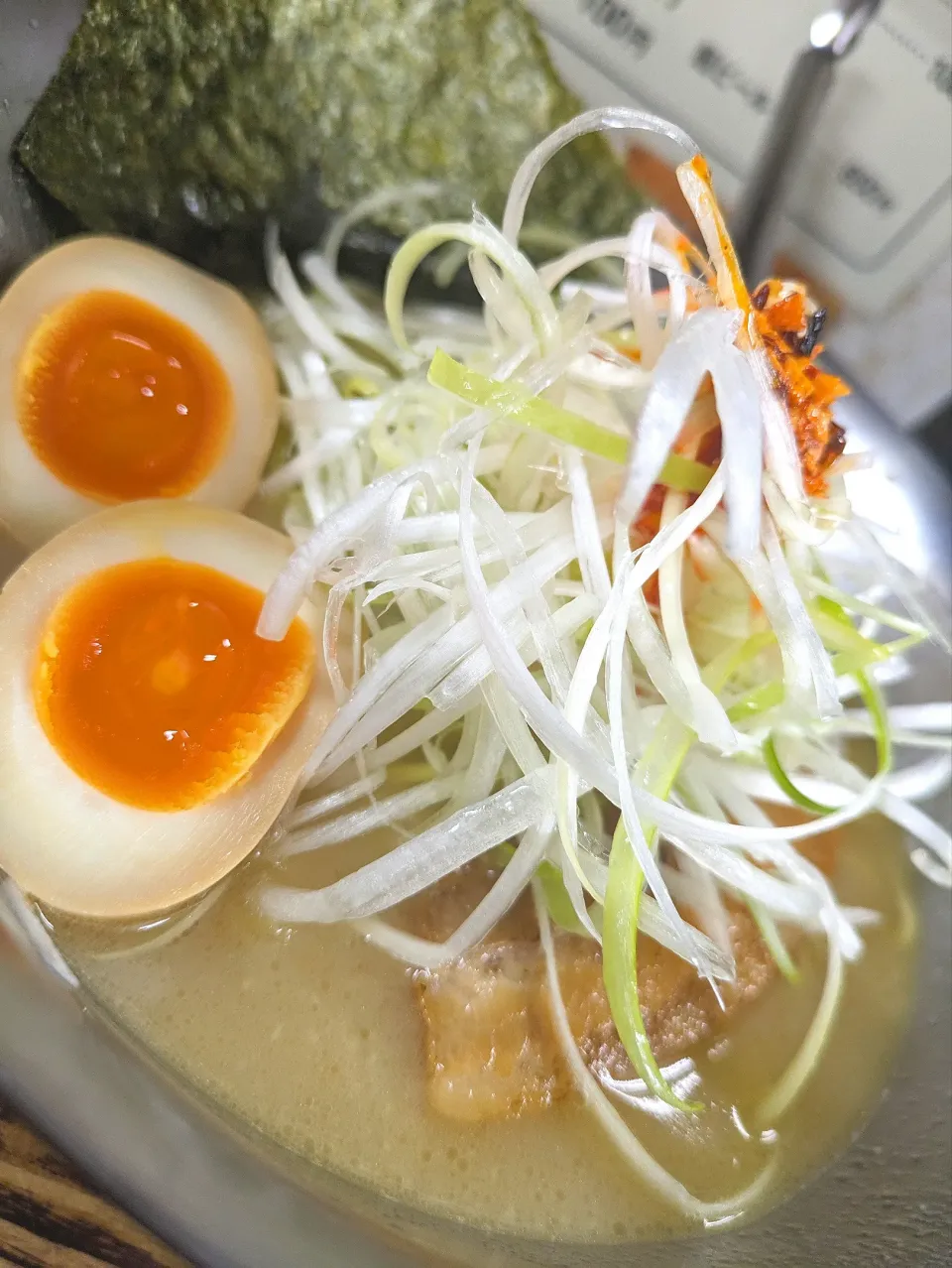 ねぎらーめん(白髪ねぎ)🍜
味玉トッピング|しあるさん