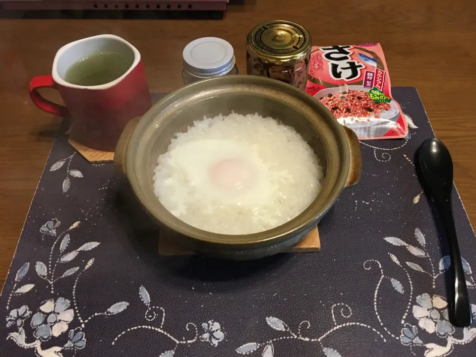 お粥、熱い日本茶(朝ご飯)|enarinさん