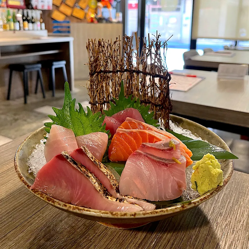 Assorted sashimi|skyblueさん