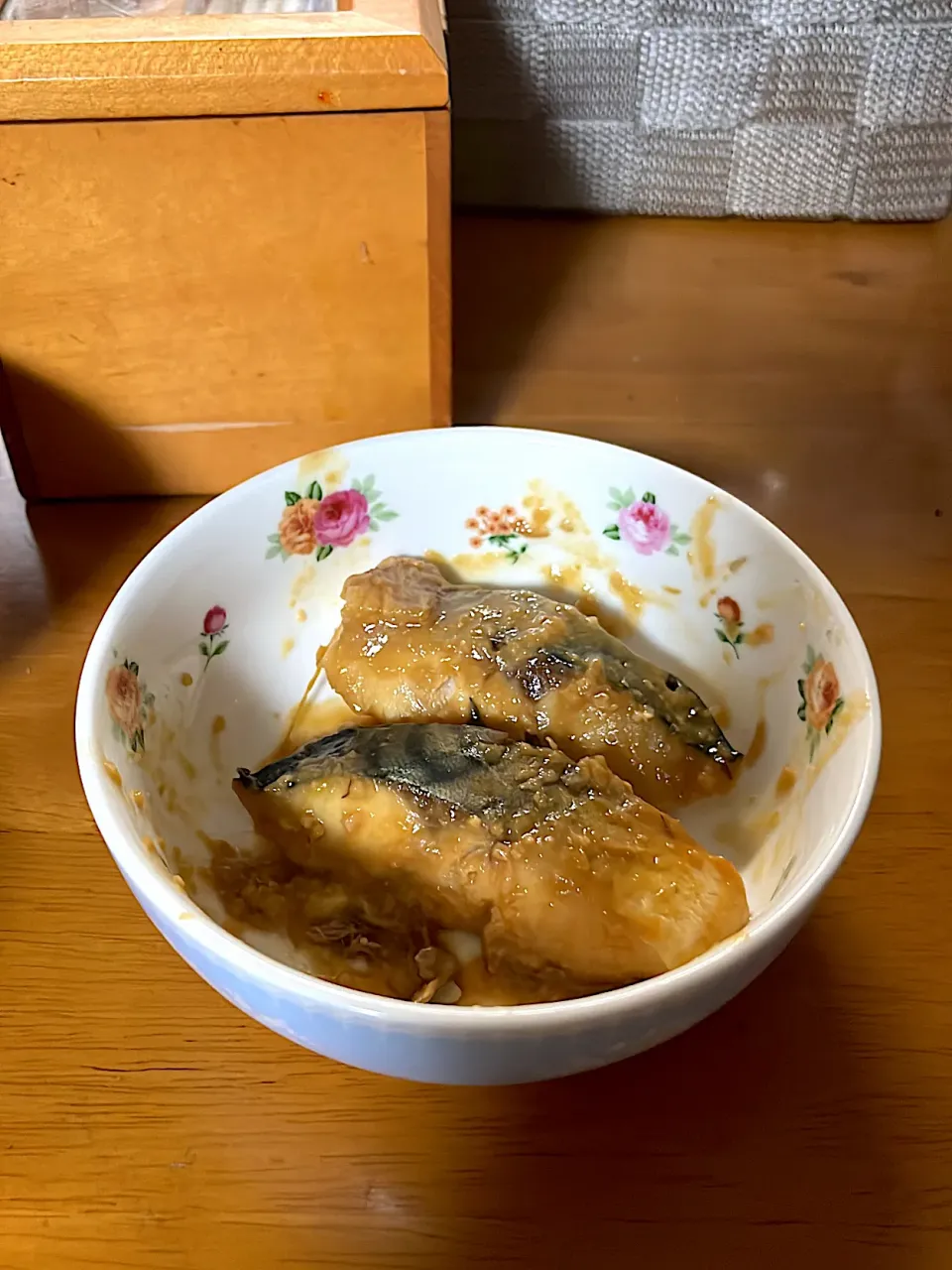 塩サバで作っちゃった味噌煮|さかもっつさん