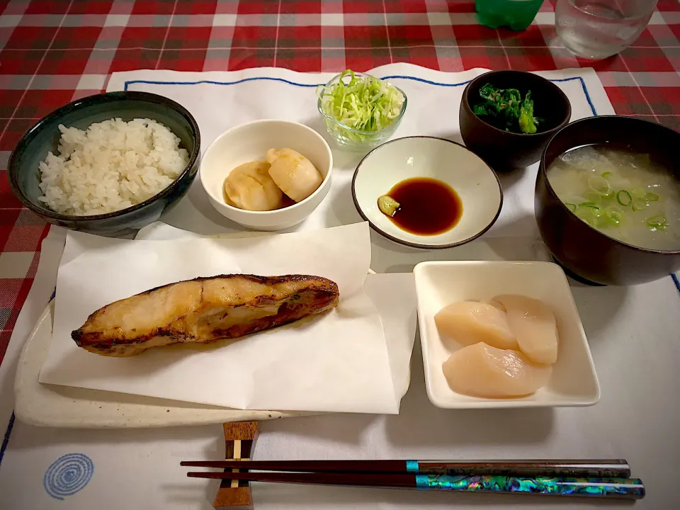 2023/12/10 晩ごはん🍚きんめの粕漬けとふるさと納税のホタテさん|ひーちゃんさん