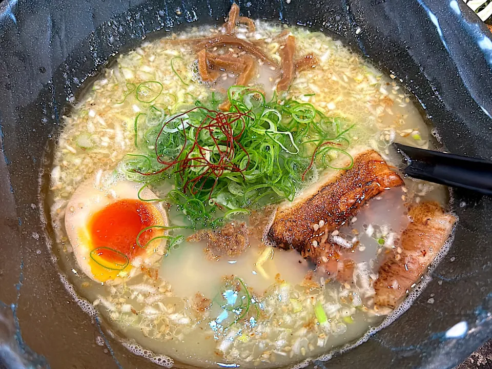 #らんち！
#一悶屋
#塩ラーメン
#セット
#1050円|やすさん