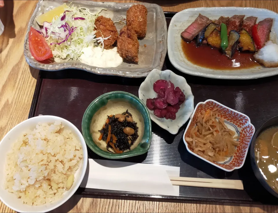 Snapdishの料理写真:イオンモール幕張新都心、かまど飯 寅福|フージさん