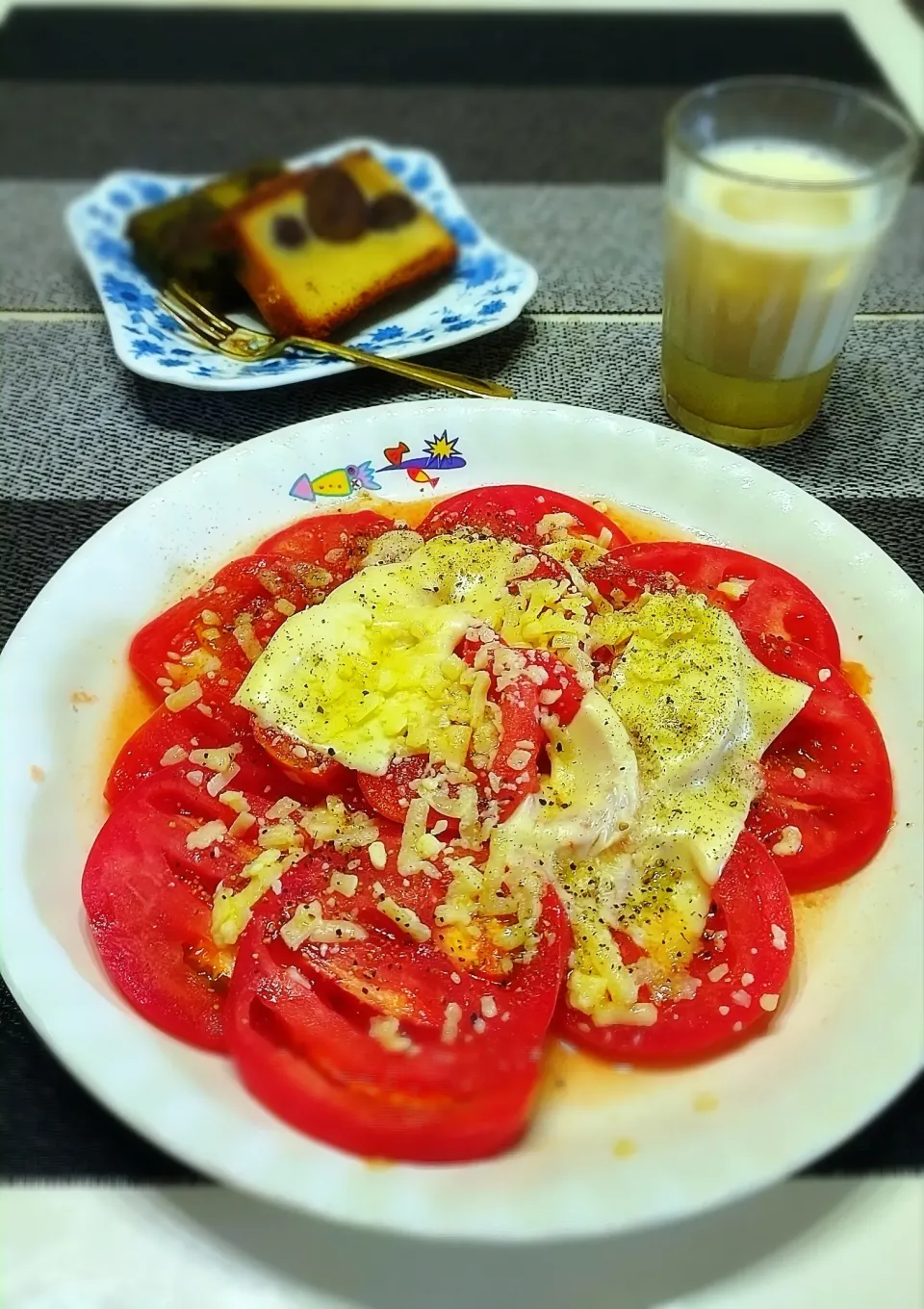 おかちさんの料理 トマト🍅チーズ焼き🍀*゜|みったんさん