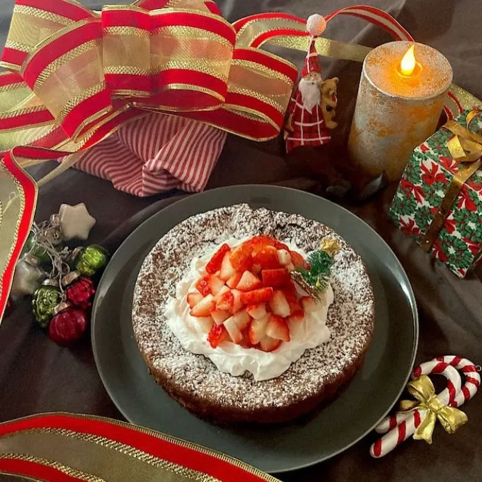 Snapdishの料理写真:Xmasケーキはガトーショコラを焼きました！|Hiji17さん