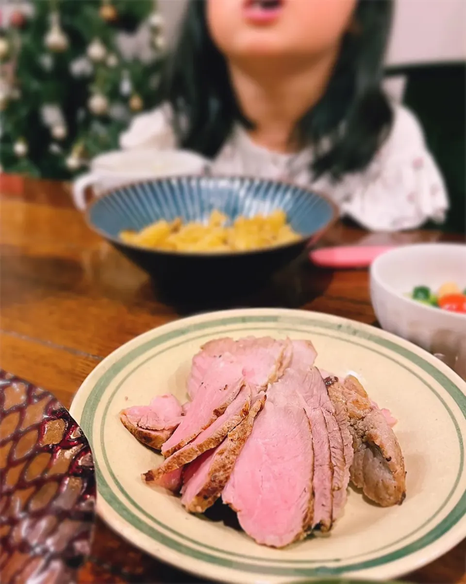 Snapdishの料理写真:塩麹のローストポーク|ichikayaさん