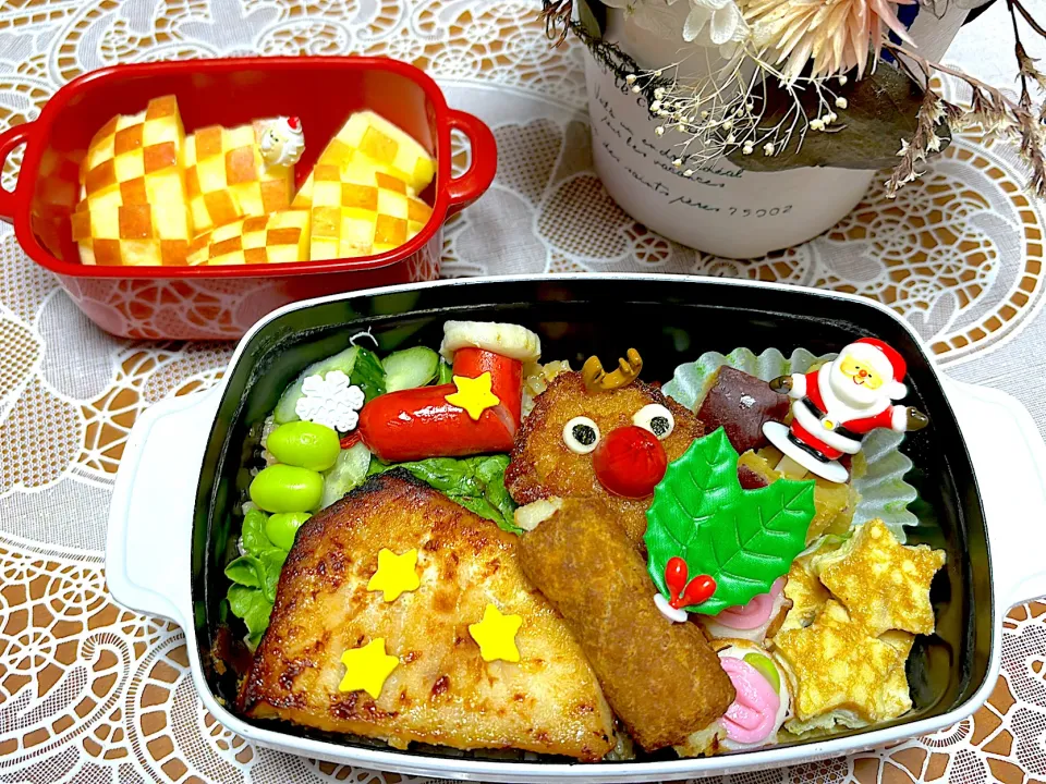 2023.12.13は牛ごぼうサンタ弁当🤶|makoさん