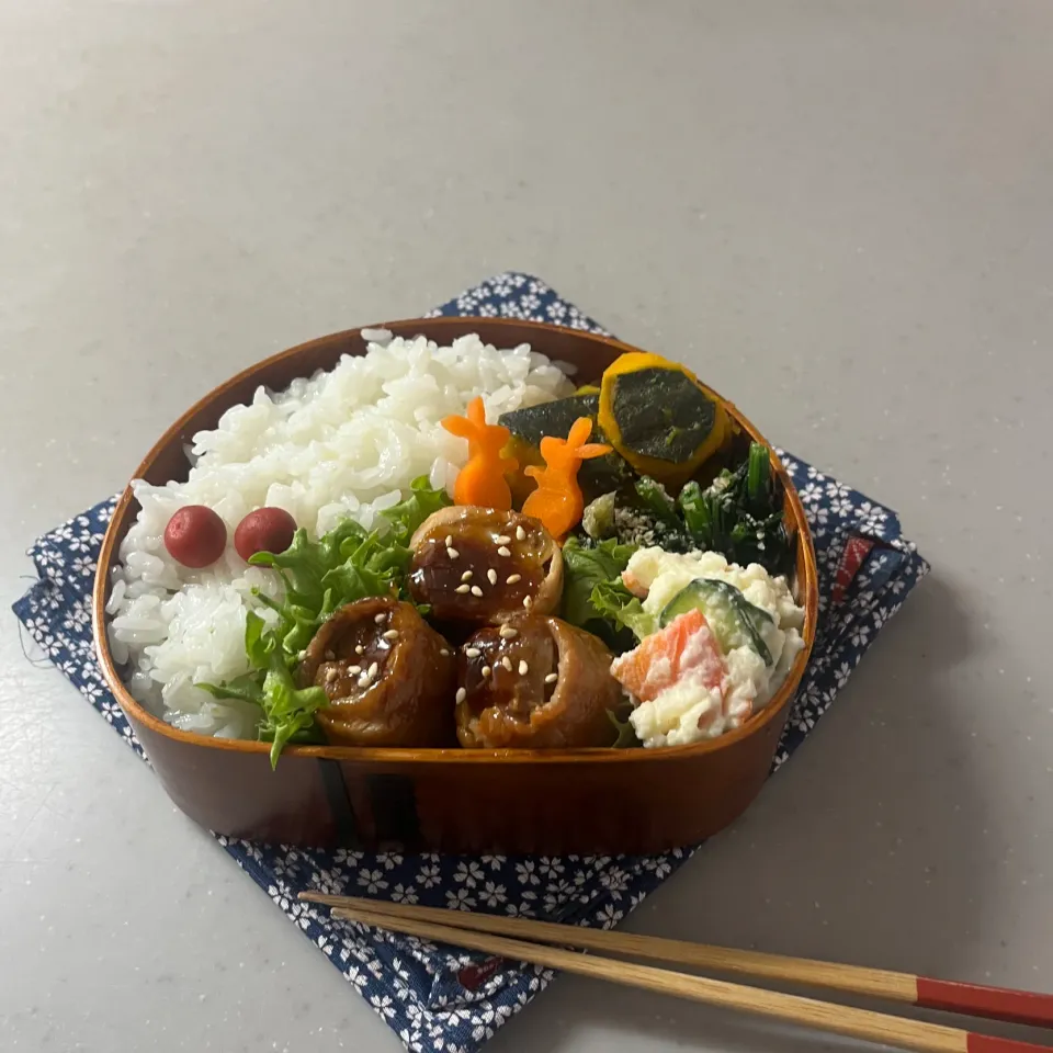 Snapdishの料理写真:厚揚げの肉巻き弁当|sasori595さん