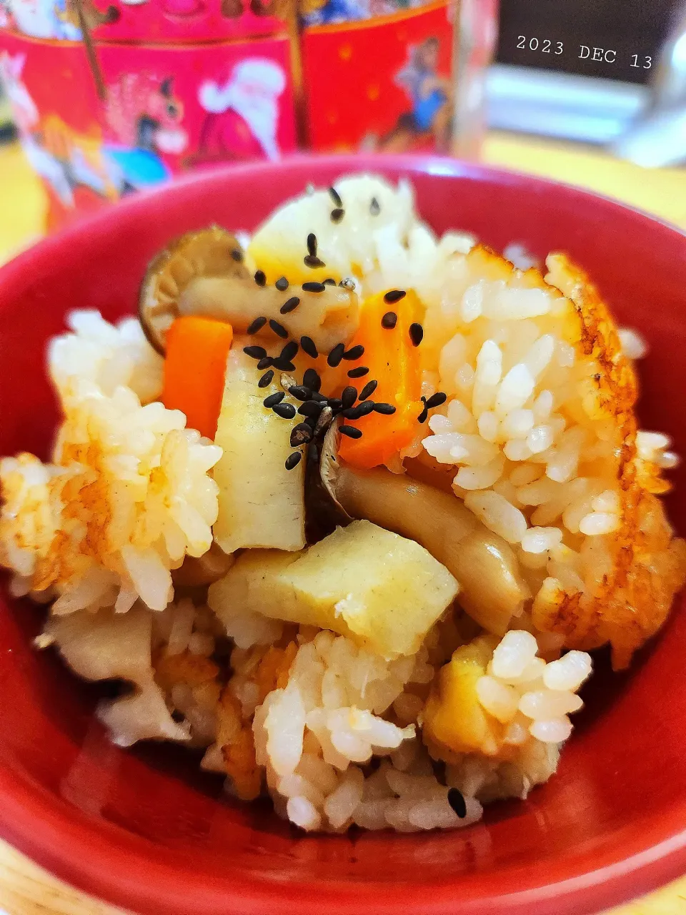 さといもの味噌炊き込みごはん🍚|かのりさん