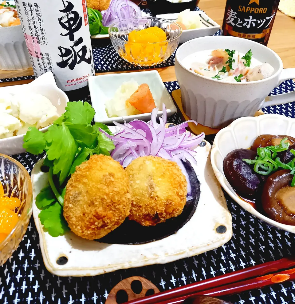 昨夜の食卓🍴里芋コロッケ😃|ナオミさん