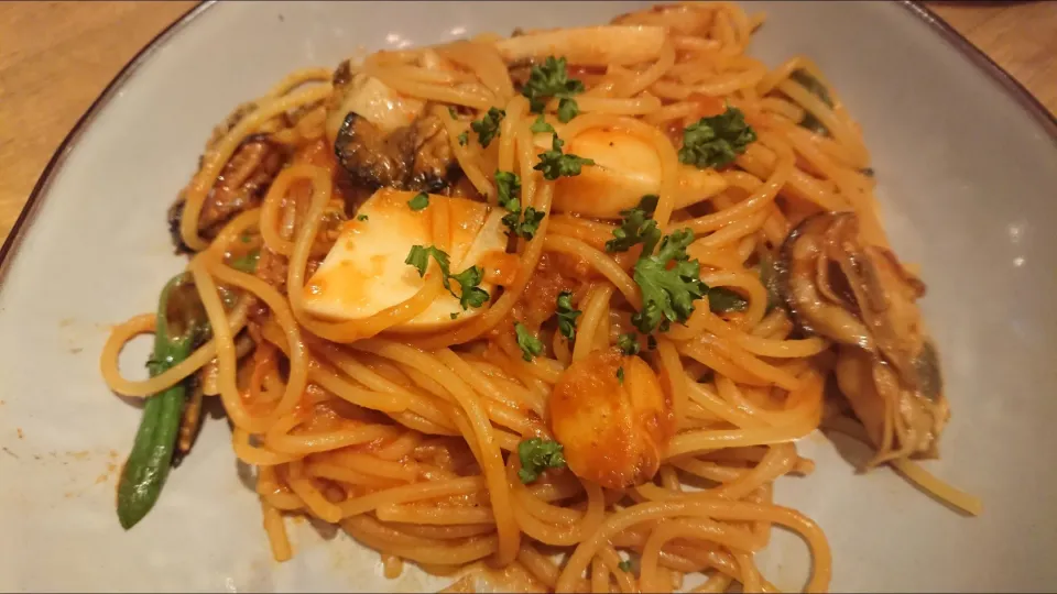 カキとカブのトマトパスタ🍝|石川ティハルさん