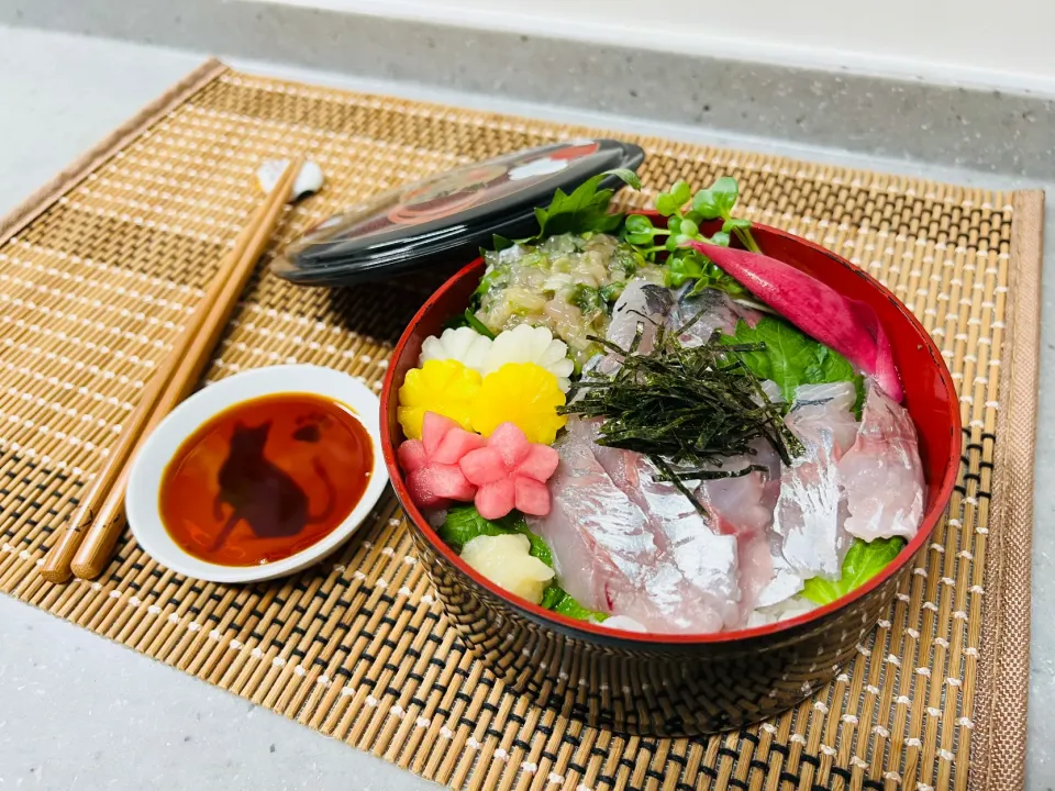 「鯵のＷ丼」|バシュランさん