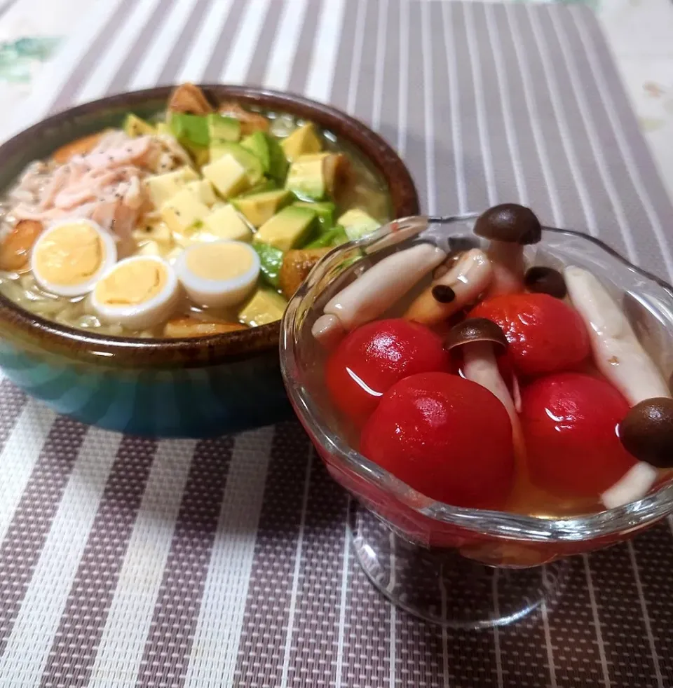 至高の栄養マギちゃん塩製麺
ミニトマトとキノコのおでん|マギーさん