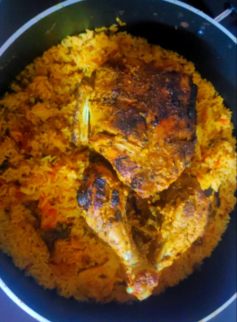 Whole Chicken Biryani|Gulfi Khanさん