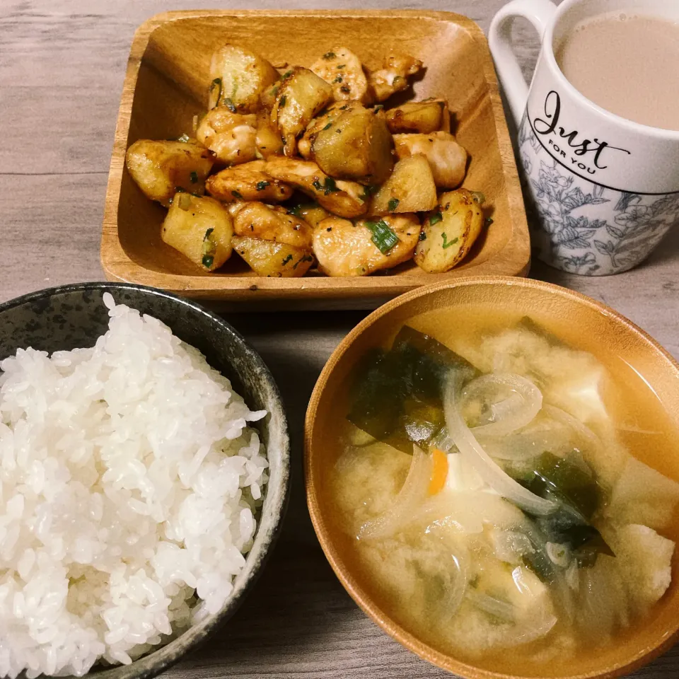 ご飯×ミルクティーで罪な組み合わせ🥛|Rinさん