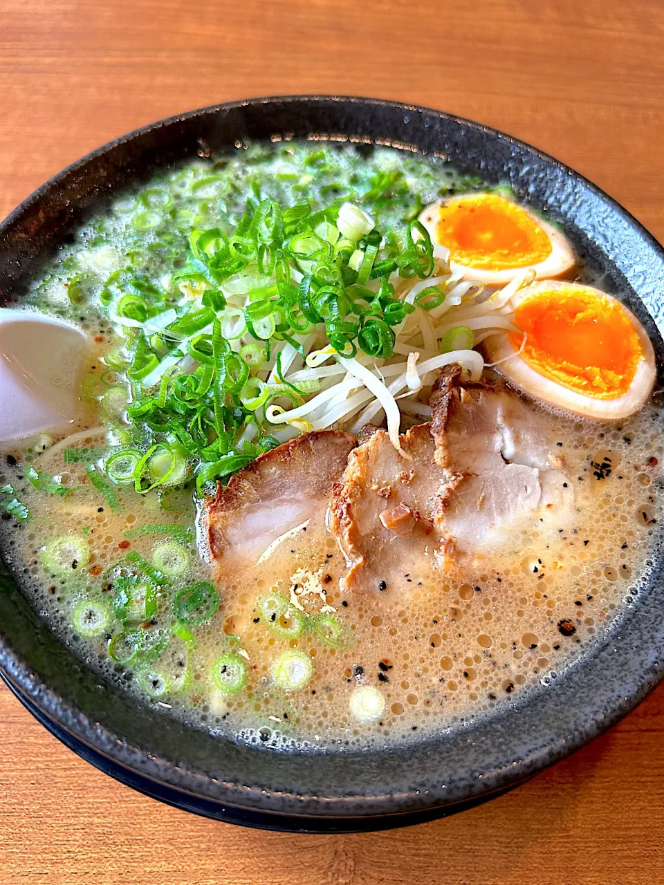 豚骨ラーメン　かさね味|彩子さん