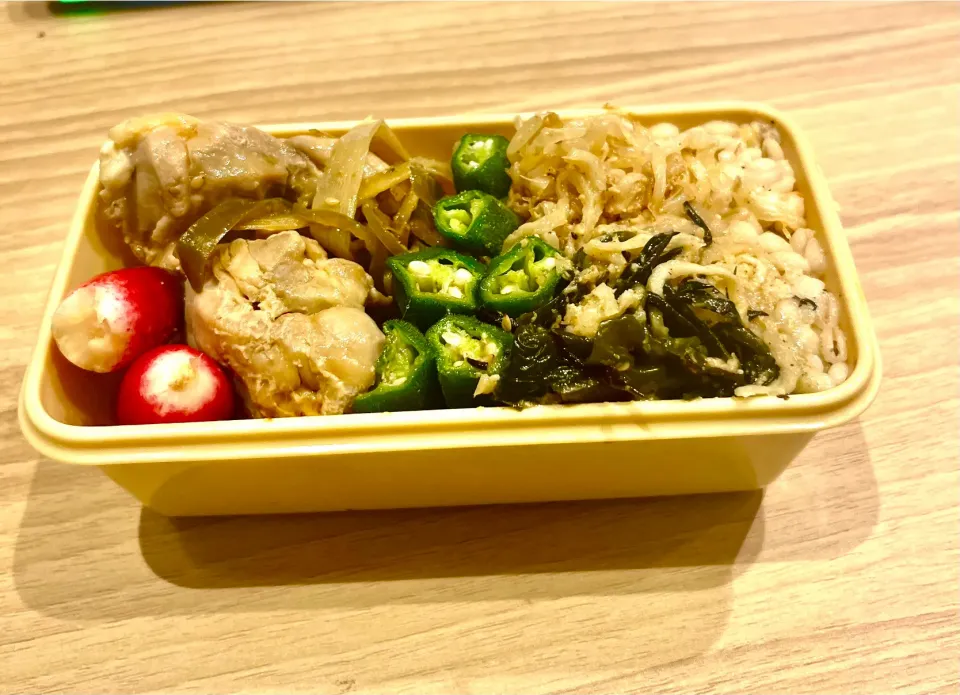 Snapdishの料理写真:会社コンパクト弁当|Y4050さん