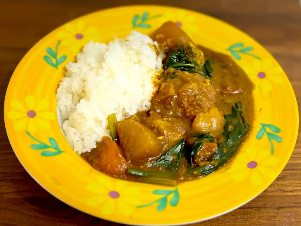 冬野菜カレー🍛大豆ミートで肉団子|妖怪こけしさん