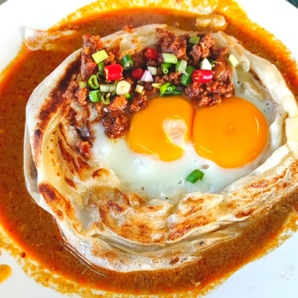 Snapdishの料理写真:Roti Canai Sarang Berlauk|simatasepetさん