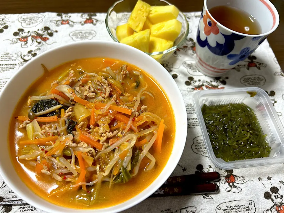 豚ひき肉と野菜のキムチスープ|Emiさん