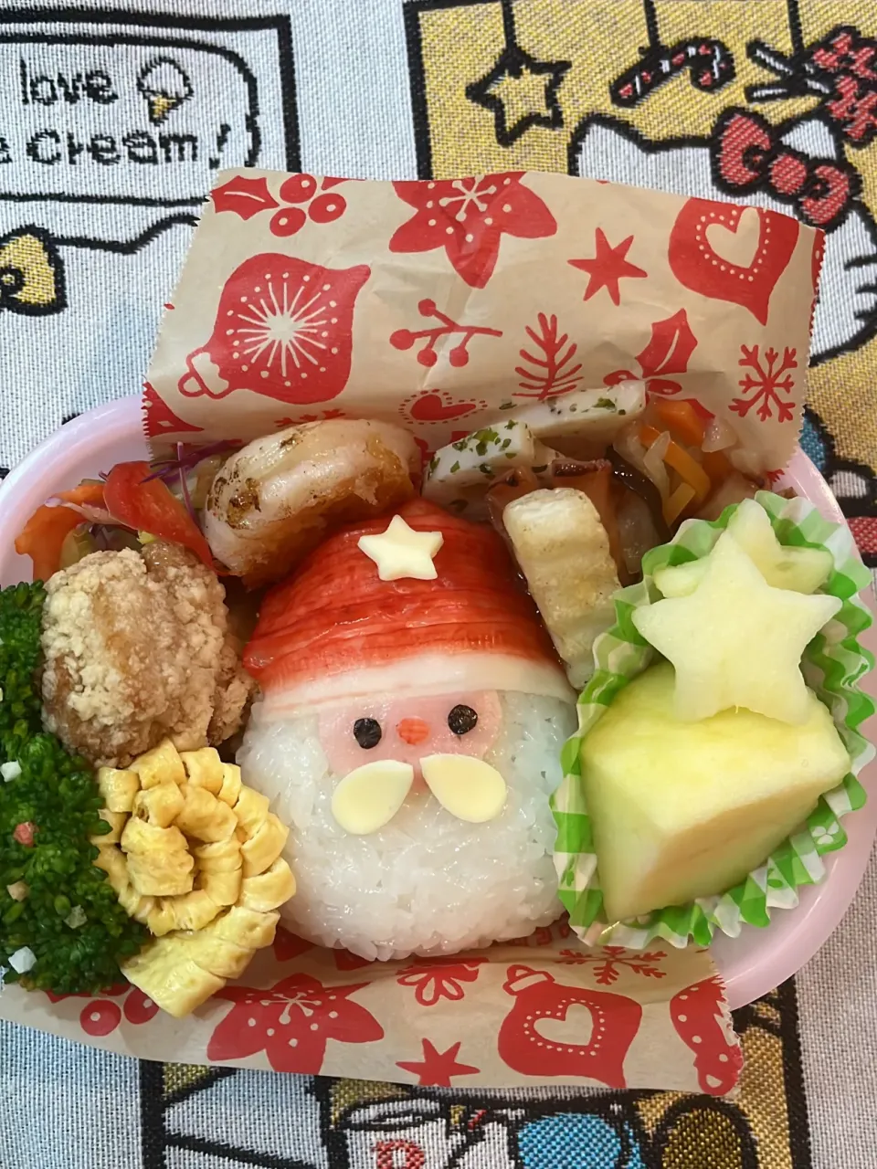 Snapdishの料理写真:サンタさん幼稚園お弁当|リリさん