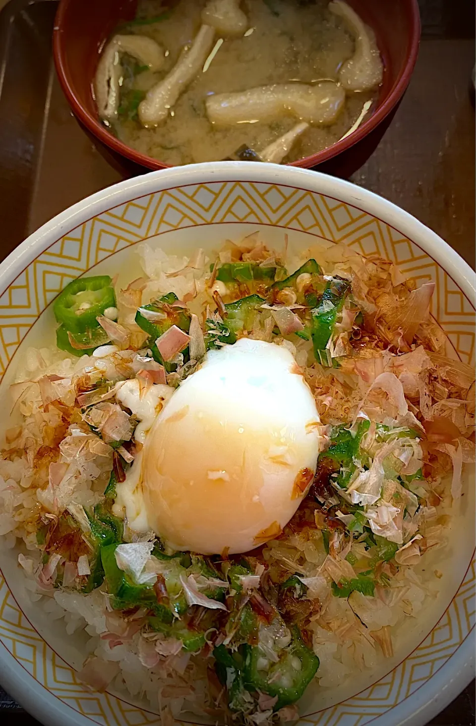 まぜのっけ朝食 290円|すくらんぶるえっぐさん