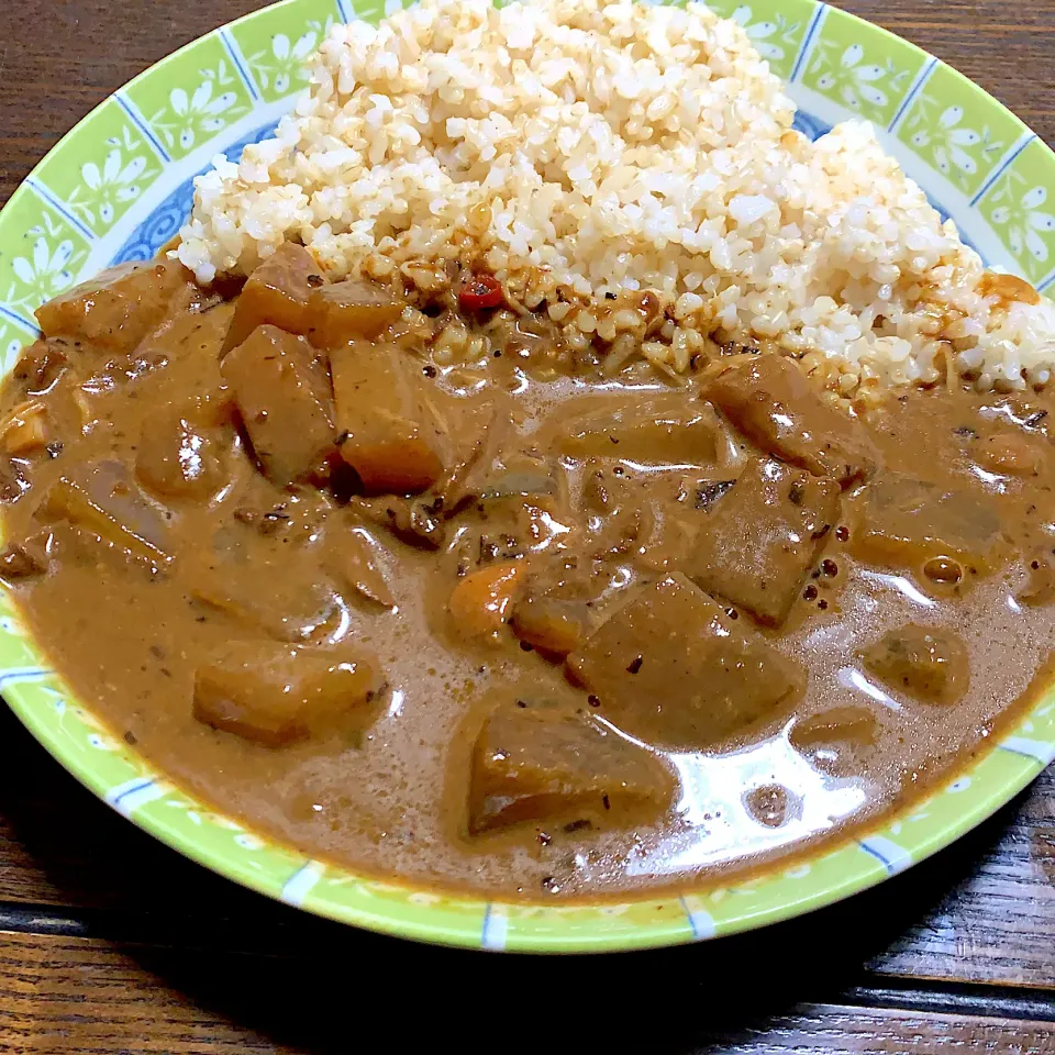 Snapdishの料理写真:作り置きのホタテ大根をカレーにアレンジ^_^|きよっさんさん