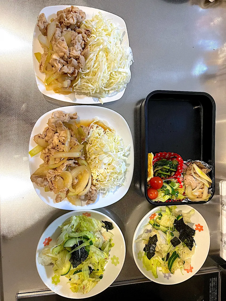 Snapdishの料理写真:今日の晩御飯と愛妻弁当🍱|モモ&ハーブmama🐰🐹🐢🐠❤️さん