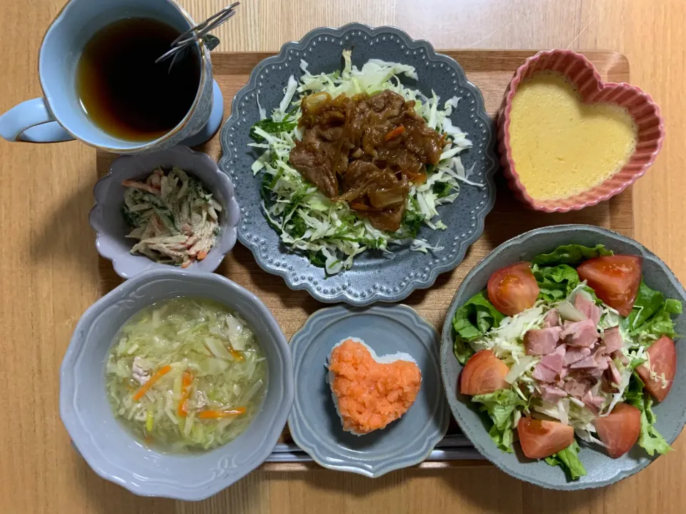 Snapdishの料理写真:かわいい朝ご飯♡生姜焼きセット|ekoneko❤︎さん