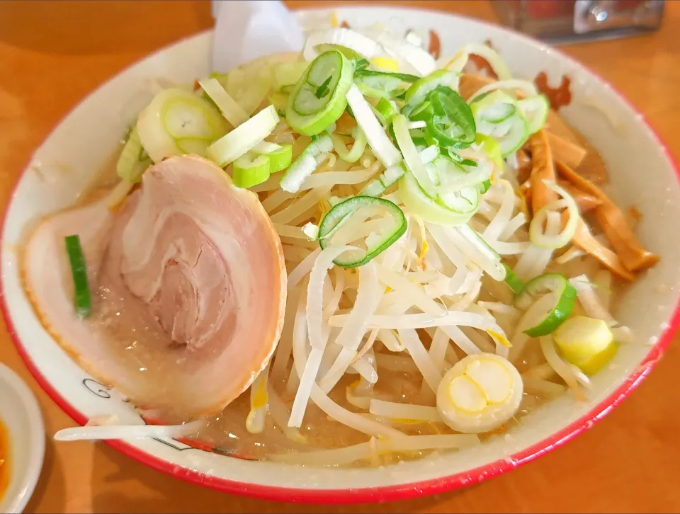 醤油ラーメンモヤシ増し|哲さん