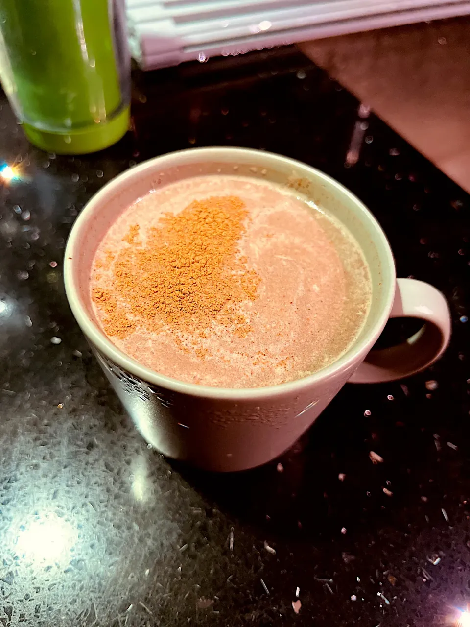 Cinnamon Hot Chocolate|Zhen Zhenさん