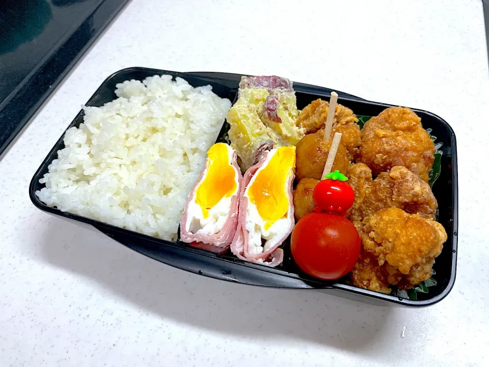 Snapdishの料理写真:12/21 旦那弁当⁂竜田揚げ弁当|ゆさん