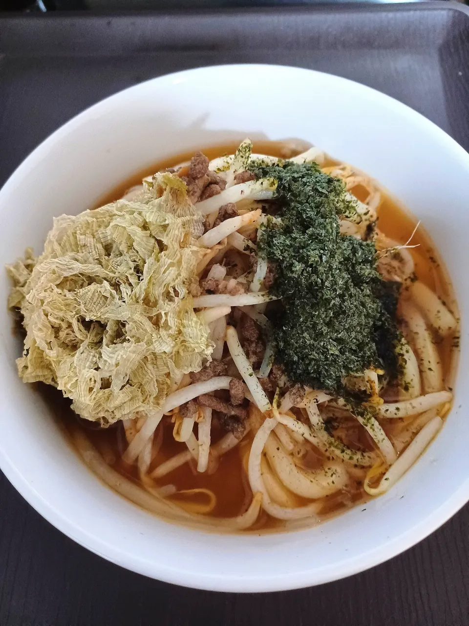 Snapdishの料理写真:煮物の煮汁リメイクうどん|ぽんすけさん