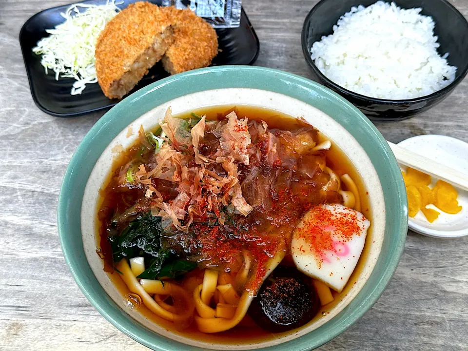 飛騨牛コロッケ宮きしめん定食|マハロ菊池さん