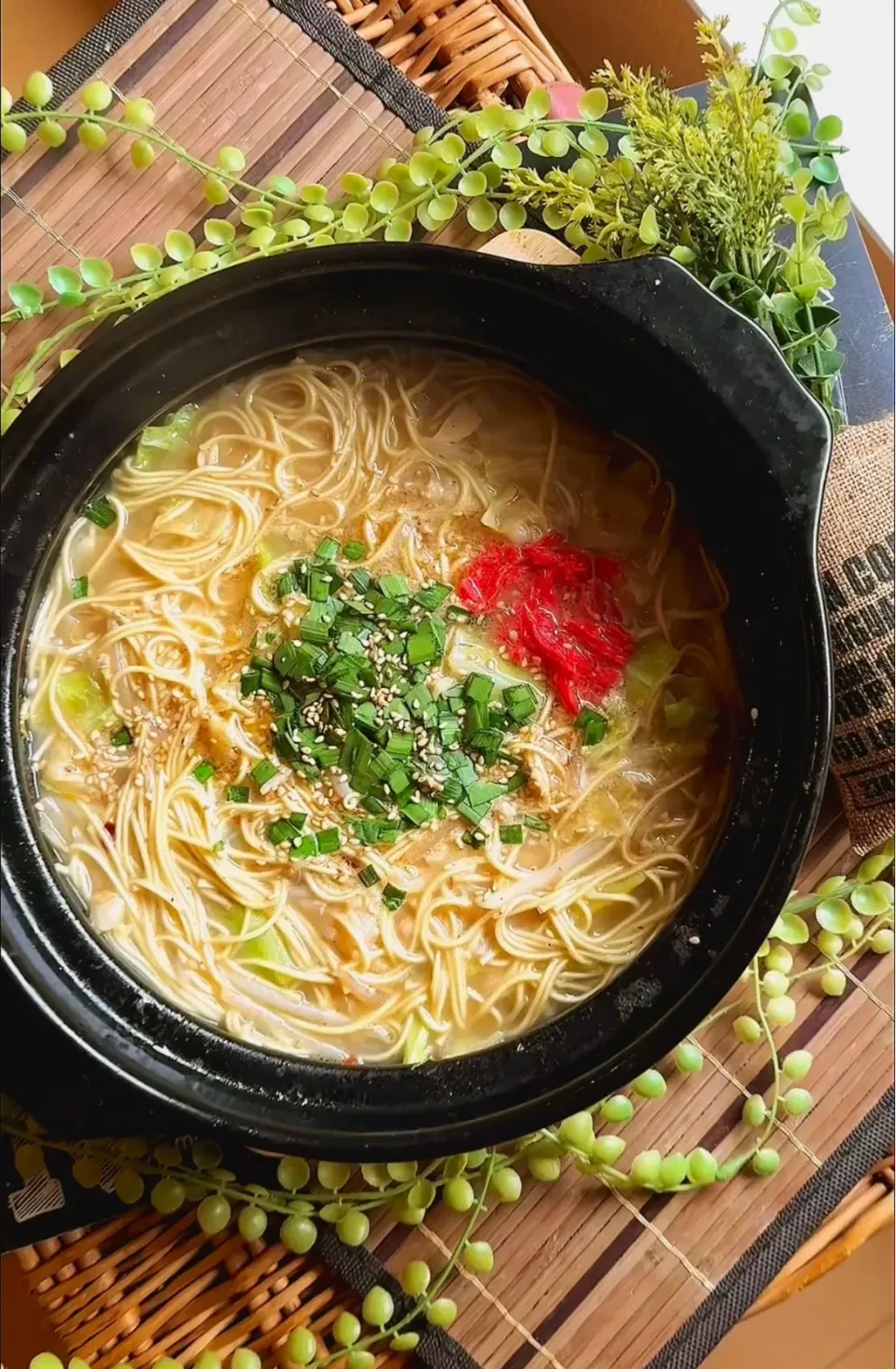 Snapdishの料理写真:もつ鍋の〆はマルタイ棒ラーメン|MAPITEEさん