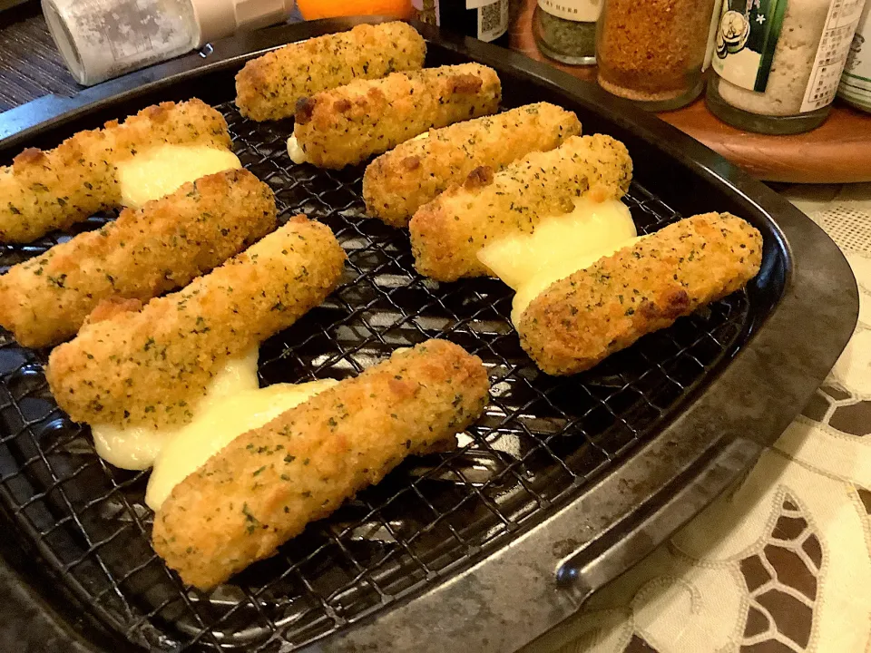 COSTCOさんのチーズ揚げ😋|アライさんさん