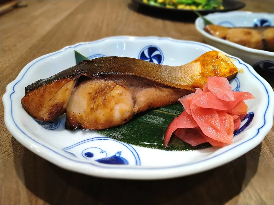 鰤の幽庵焼き|古尾谷りかこさん