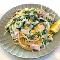 Snapdishの料理写真:レモンクリームパスタ|natsumiさん