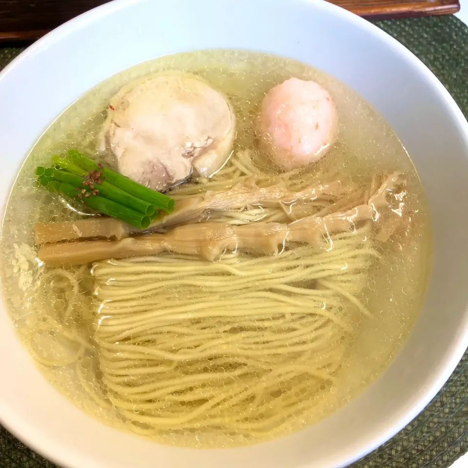 しあるさんの料理 味玉塩らぁ麺　美味い！ラーメンTOKYO百名店|ユキちゃんさん