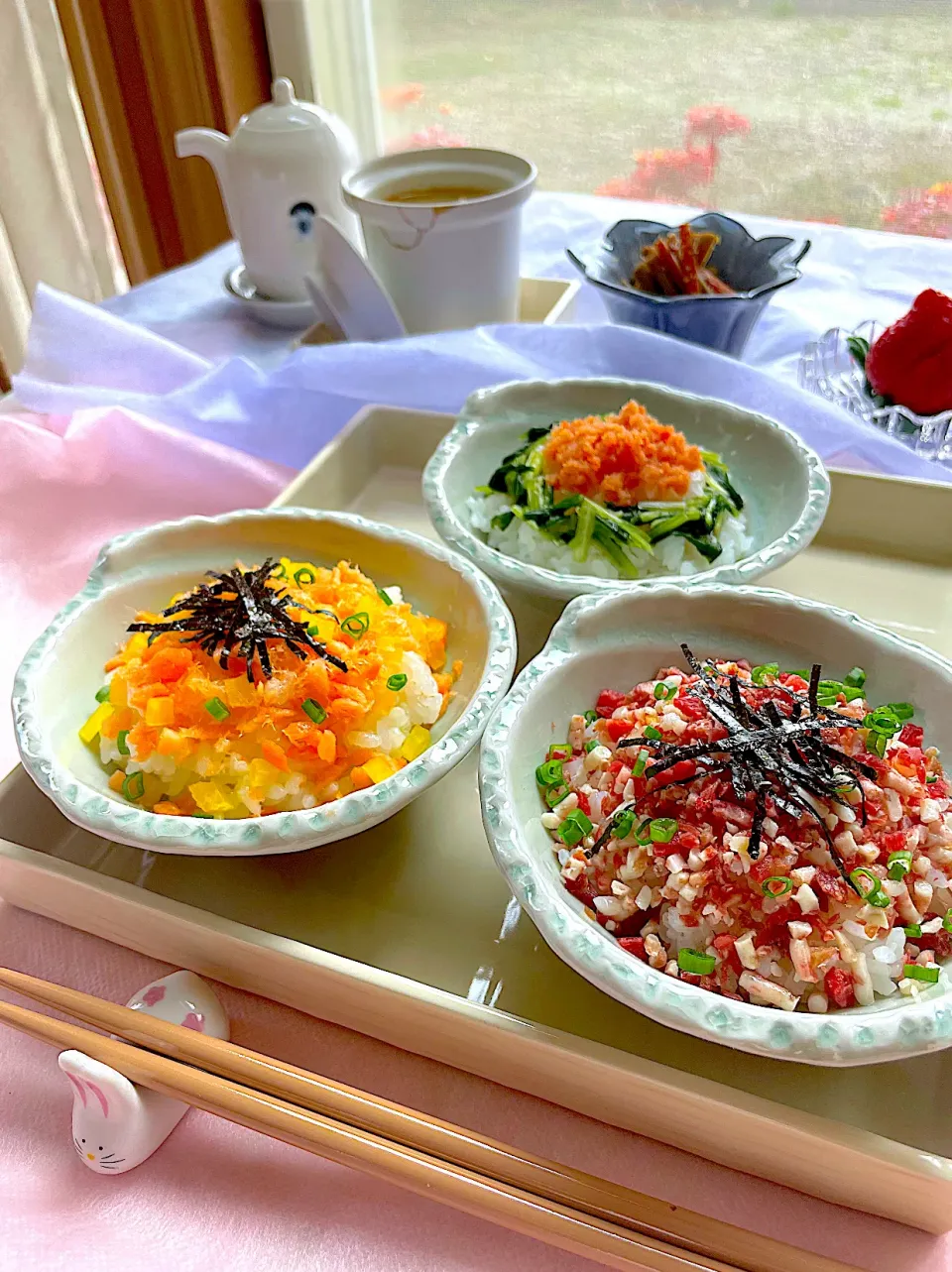 北から南からの頂き物でミニ寿司丼|サミカさん