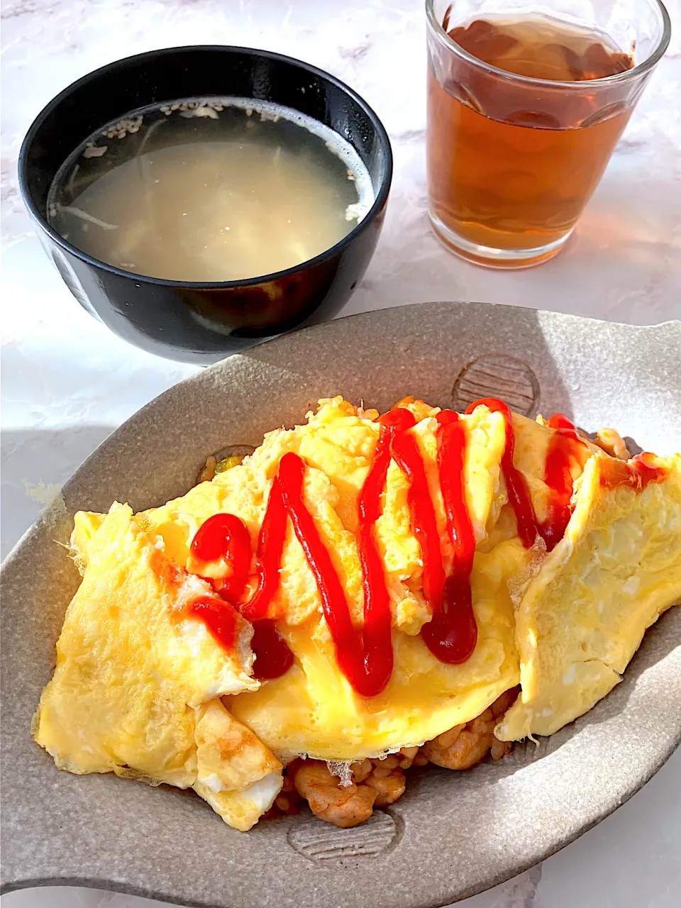 お昼ご飯のオムライス|牧野可奈さん