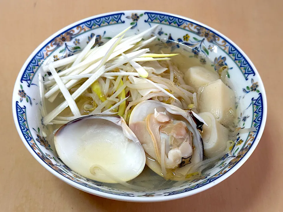 チルド　千葉県産はまぐりだし塩ラーメン|マハロ菊池さん