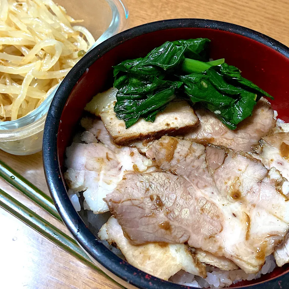 焼き豚丼|みんみんさん