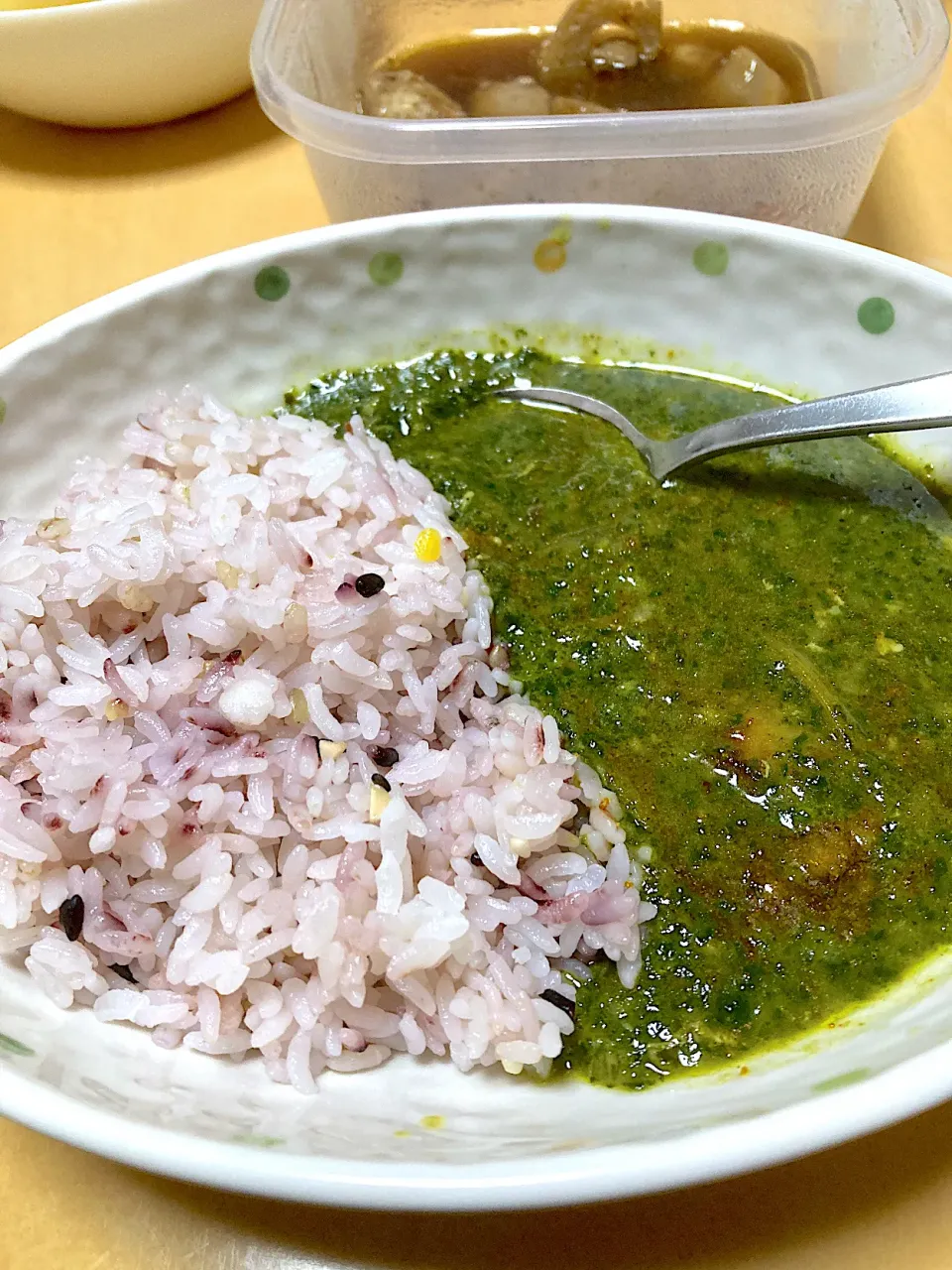 Snapdishの料理写真:単身赴任中の男飯(カレー)|おおもりの星さん