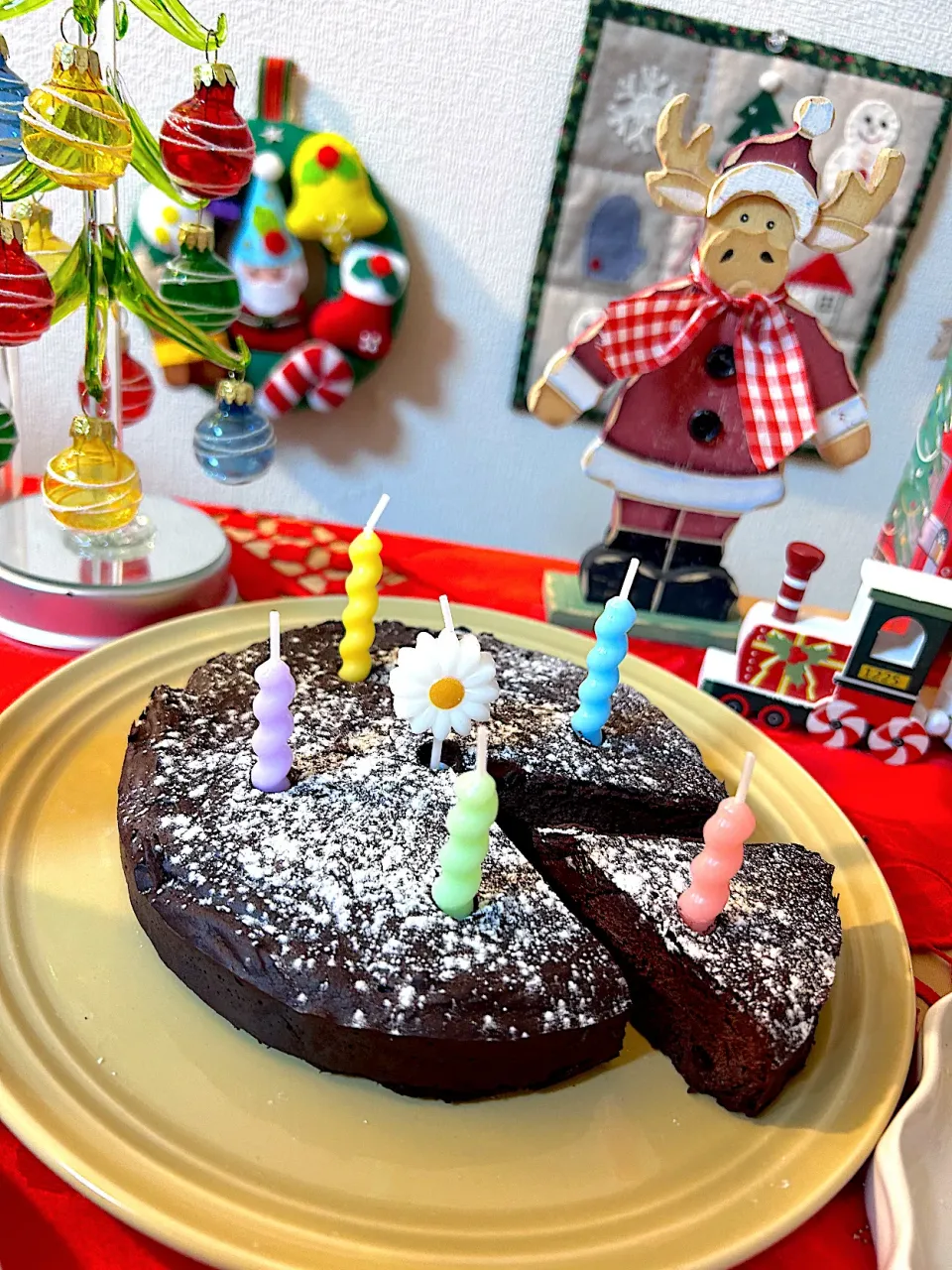 Snapdishの料理写真:ガトーショコラ⭐︎ メリークリスマス🎄|けいちゃん（ももザィル）さん