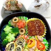 Snapdishの料理写真:冷食ソースカツ弁当|teteさん