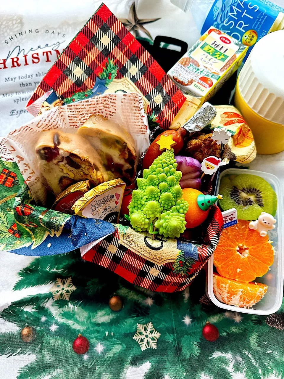 2023/12/25 🎄🎅🏻Xmas lunch🍗box|Blueberry🫐さん