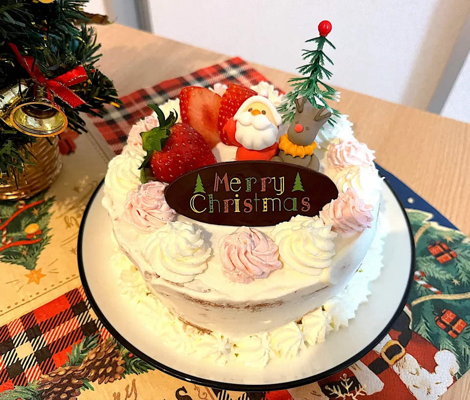 手作りクリスマスケーキ🍰♡|まっふぃーさん